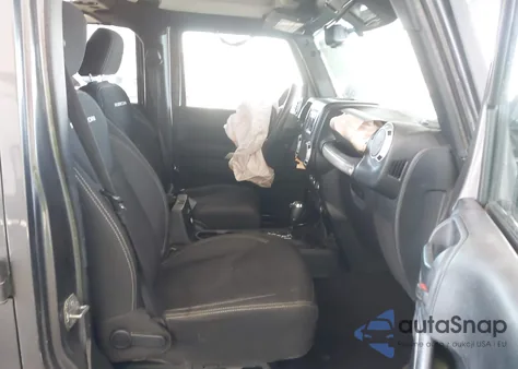 2016 Jeep Wrangler Unlimited Rubicon из США, поврежденный, VIN 1C4BJWFG7GL197917